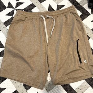 Men’s Vuori Sunday Shorts
